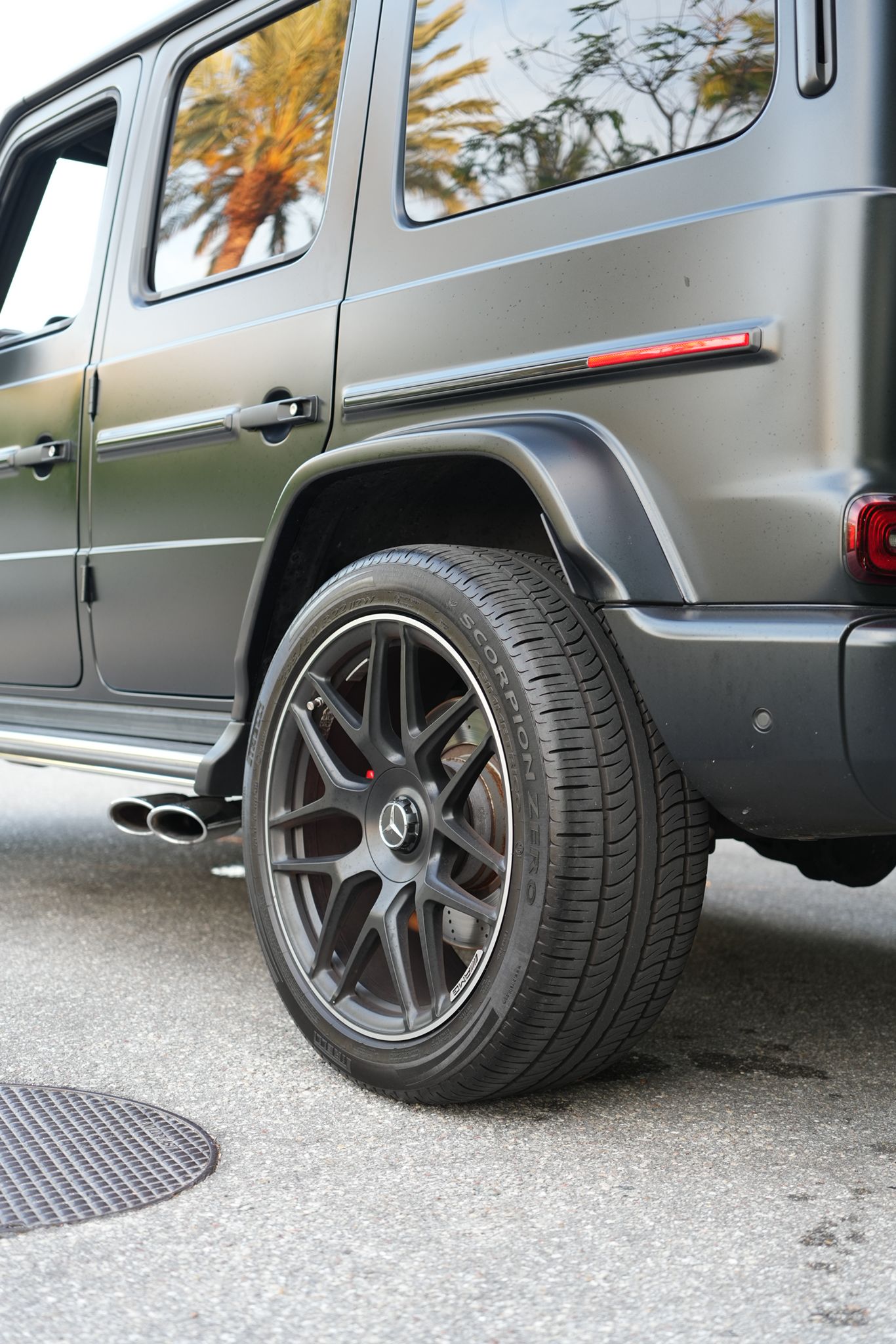 G-Wagon with stars