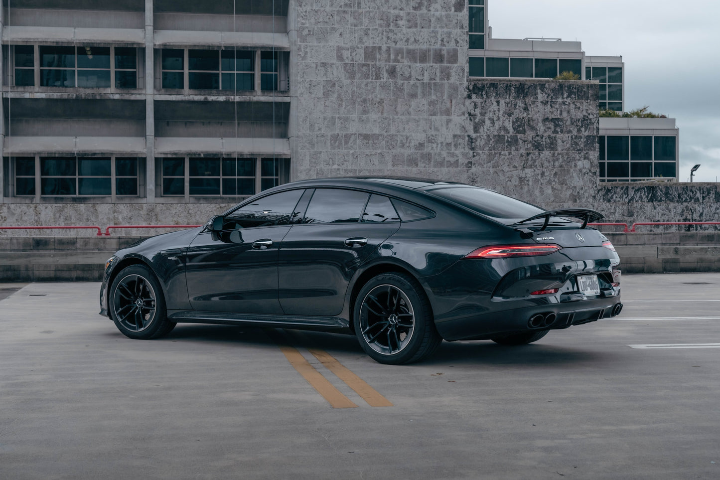 MERCEDES AMG GT