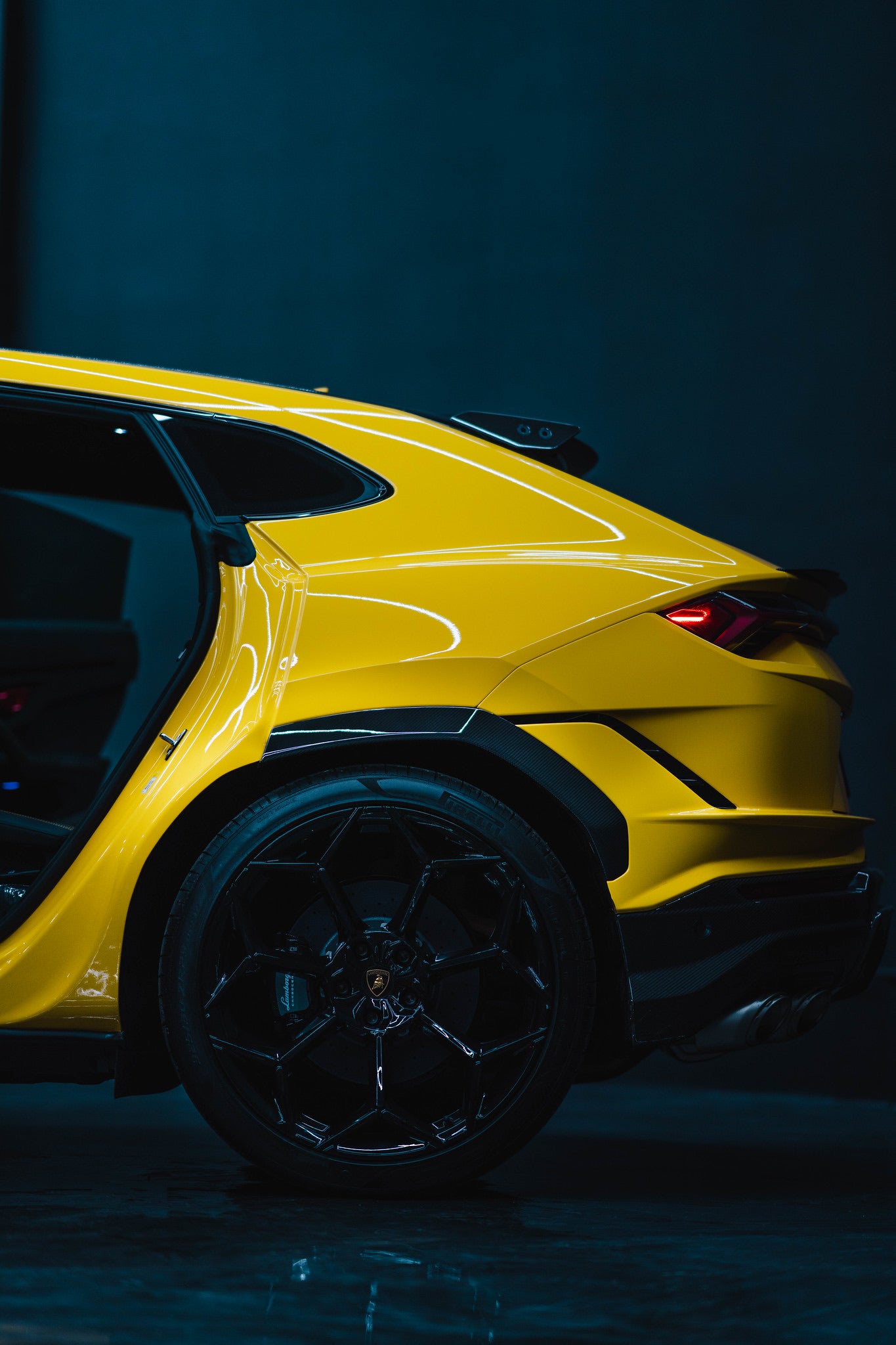 LAMBORGHINI URUS PERFORMANTE