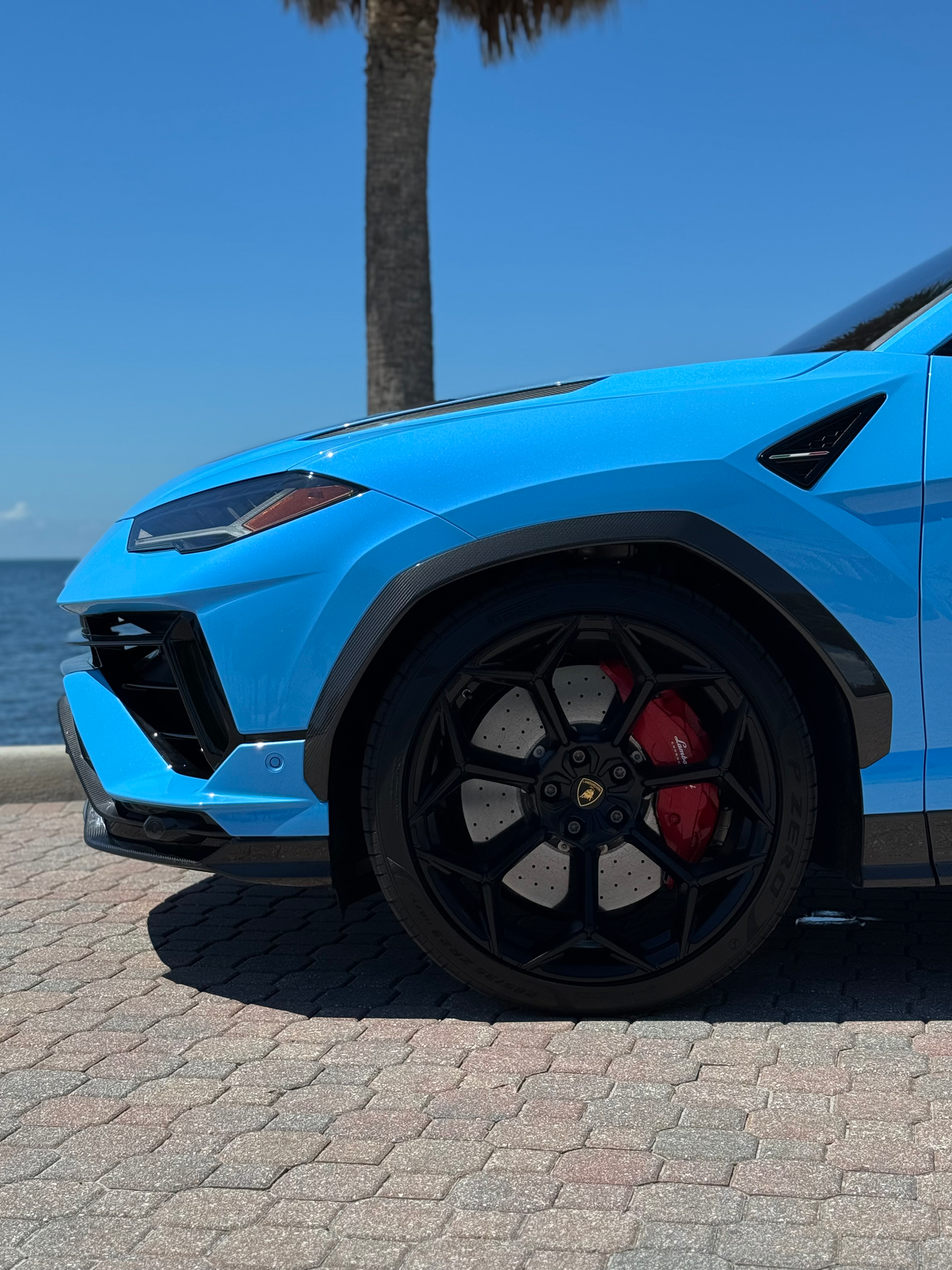 LAMBORGHINI URUS PERFORMANTE